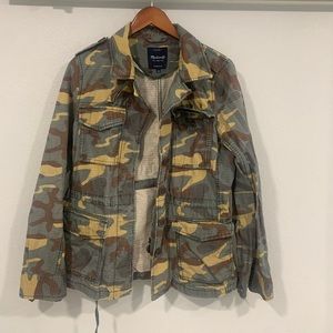 Madewell camo jacket size Large